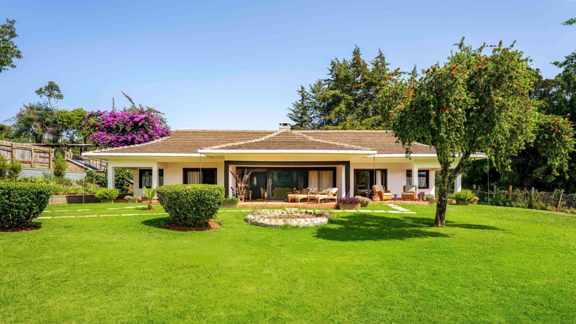 Fairmont Mount Kenya Safari Club Hotel Nanyuki Exterior foto